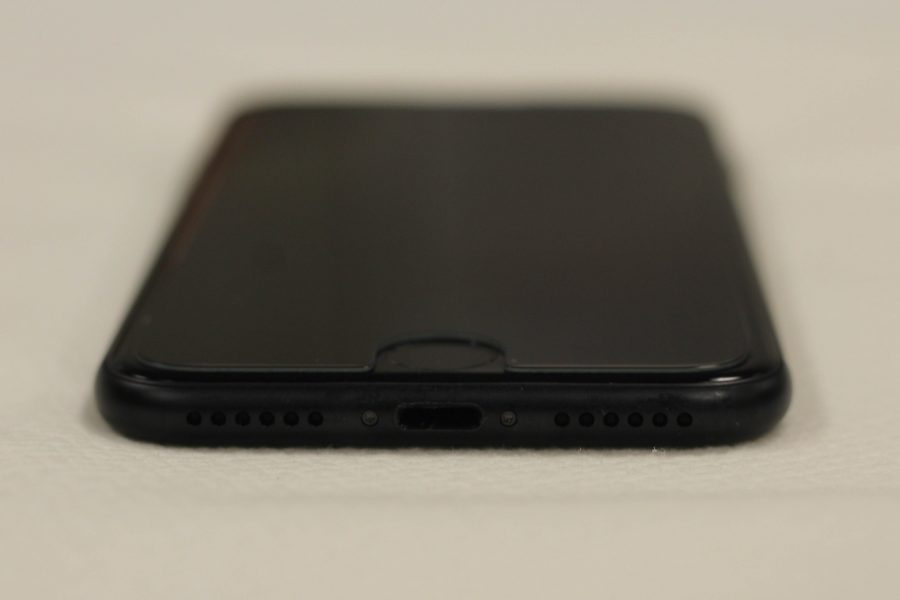 With the release of the new iPhone 7, it was revealed that it would not have a headphone jack. 