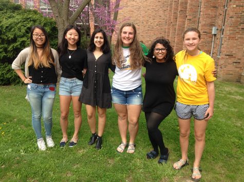 Six West Side Story staffers received recognition from Quill and Scroll for their journalistic work this year: Opinion Editor Eleanor Ho, Designer Wingel Xue, Print Editor-in-Chief Simran Sarin, Art Editor Leah Dusterhoft, Online Features Editor and Producer Samalya Thenuwara and Photographer Allie Schmitt-Morris.