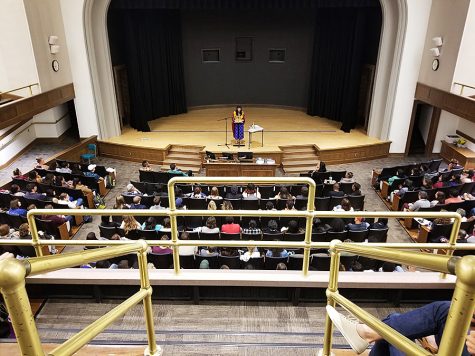Sandra Cisneros held a public reading at Macbride Hall on Sept. 11 for college students majoring in literature. 