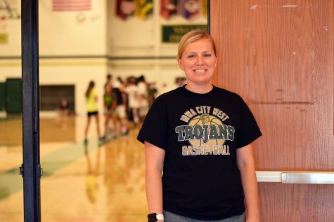 Erica Mundt received the IAPHERD award, which recognizes PE teachers who are making a difference through their teaching.