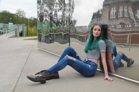 Fashion Friday: Ella Schmitz ’18