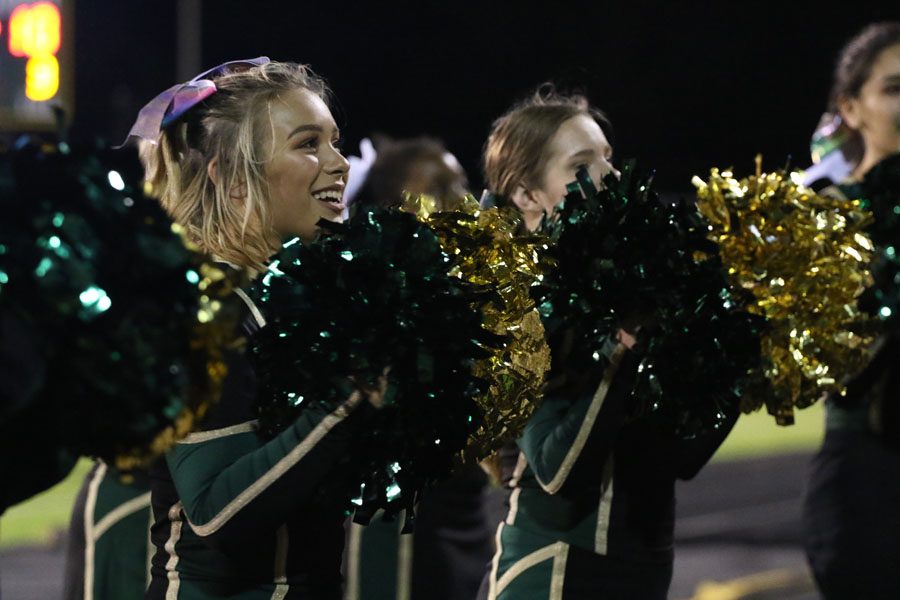 Lexi Goodale '19 cheers during the second half on Friday, Sept. 7.