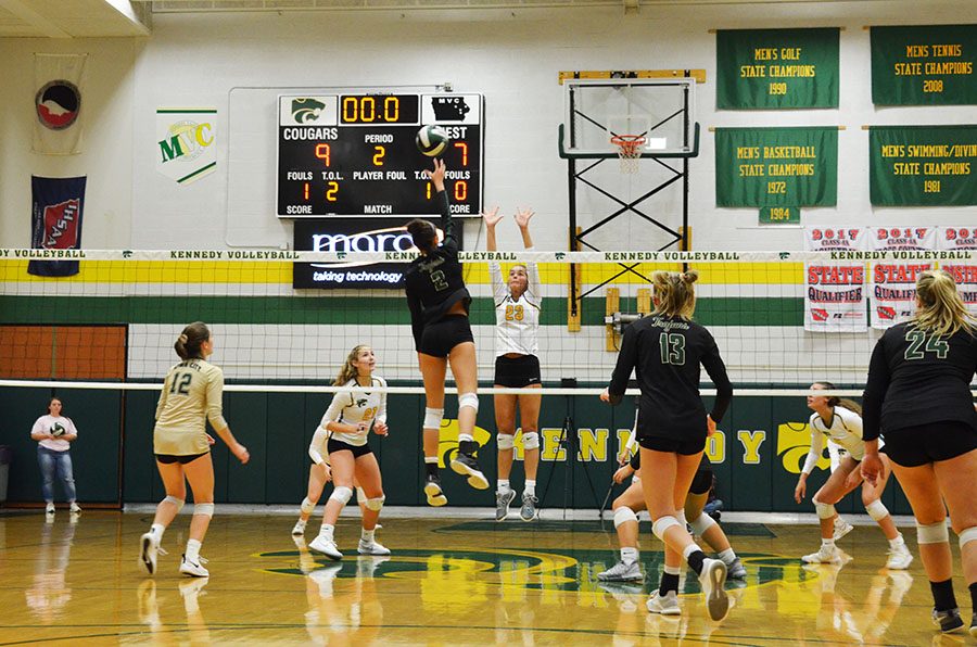 Cailyn Morgan '19 hits the ball during the second set on Wednesday, Oct. 17.