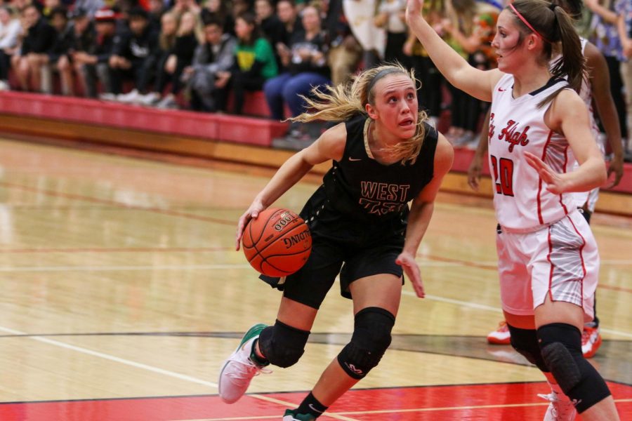 Audrey Koch '21 looks to score against City on Dec. 14.