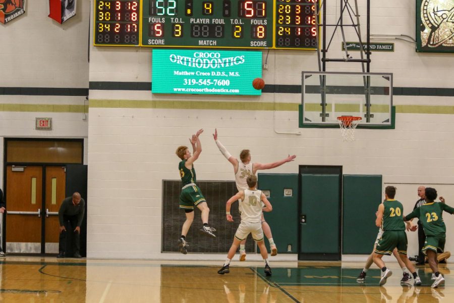 Dubuque Hempstead scores late in the fourth quarter on Jan. 7.