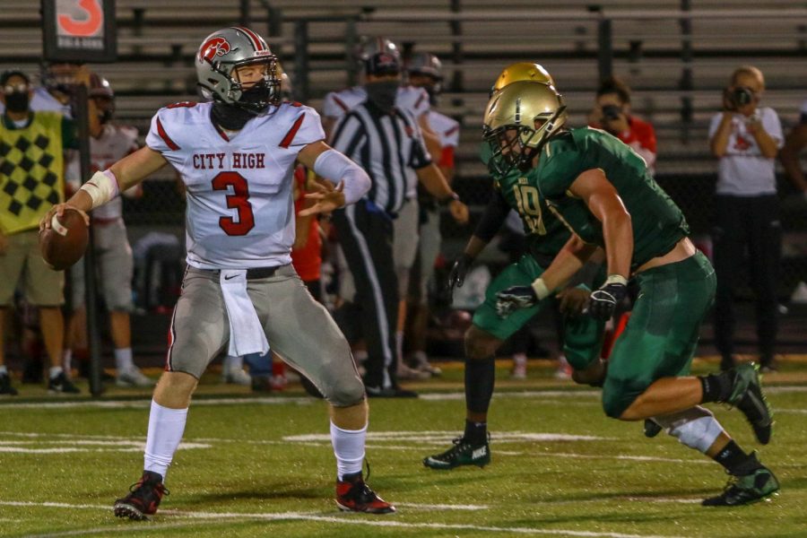 Alex McKay '21 looks for a sack during the Battle for the Boot on Sept. 4.