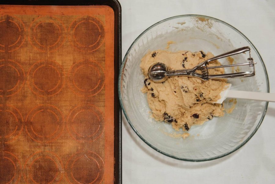 Chocolate chip apple cookies