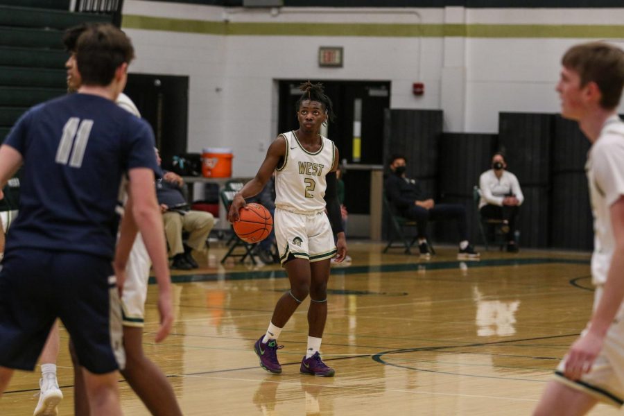 Christian Barnes '22 looks up at the clock with seconds left in the half against Xavier on Jan. 29.