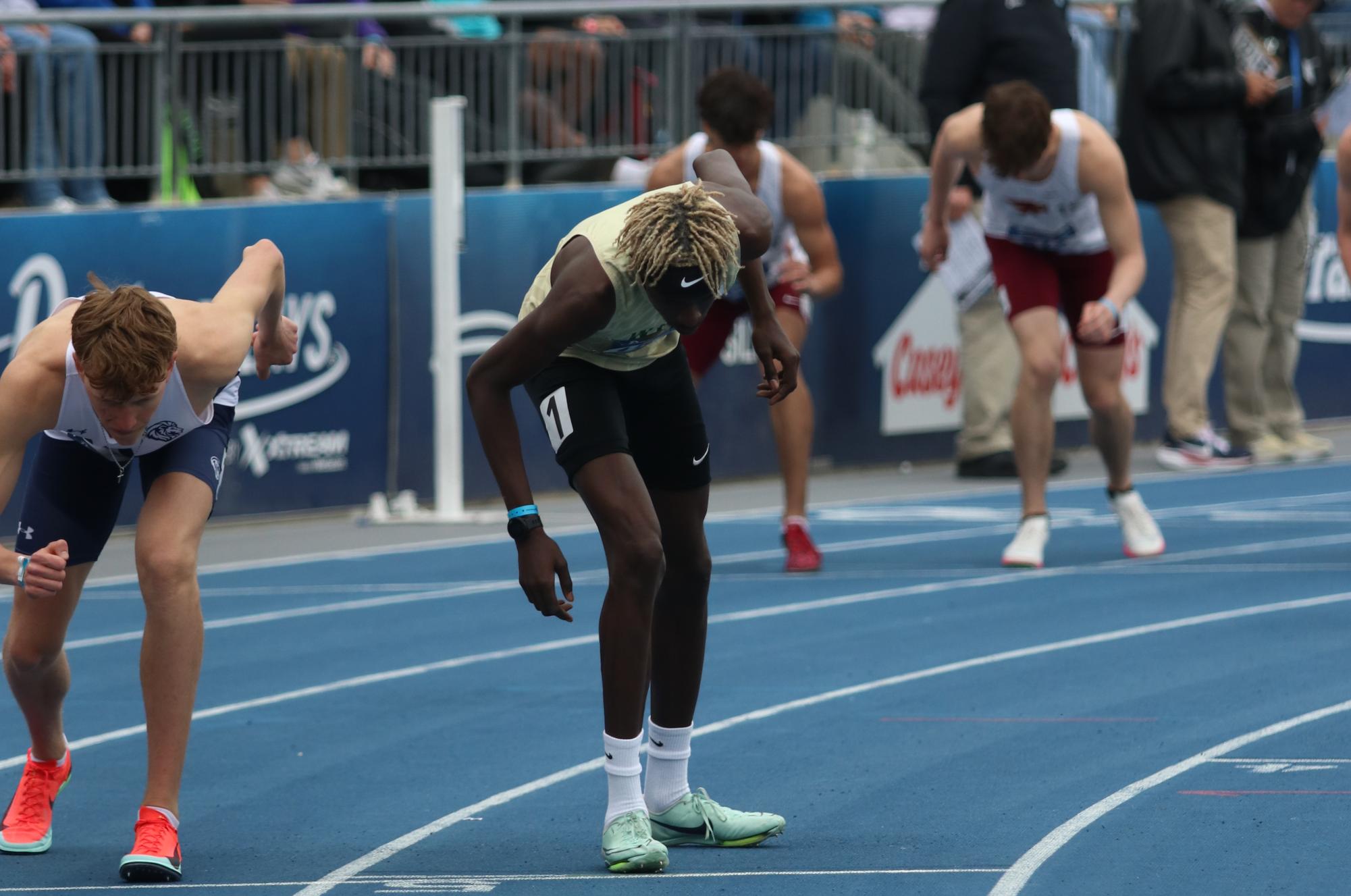 Moustafa Tiea '25 prepares for the 800-meter race April 25 at Drake Stadium.